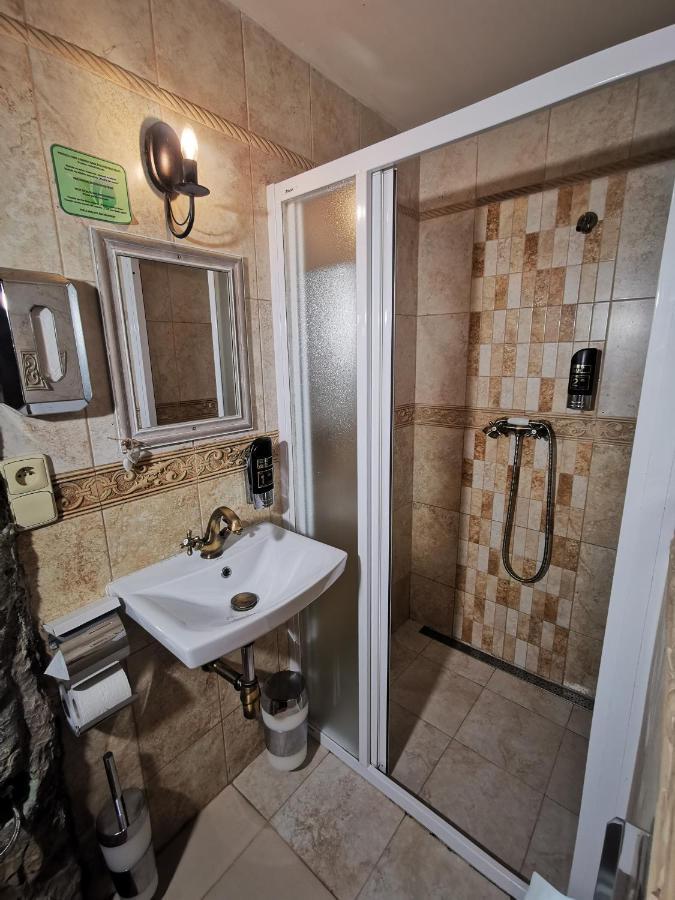 Hotel U Cisare Iii. Мельник Экстерьер фото